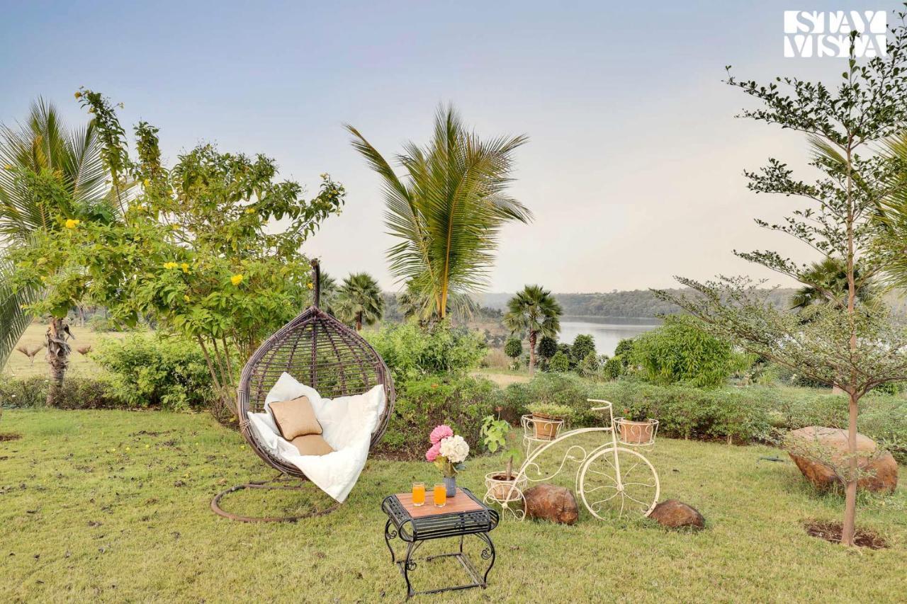 Stayvista'S Lakeside Whispers - Lake & Mountain-View Villa With Lawn & Indoor-Outdoor Games Nagpur Extérieur photo